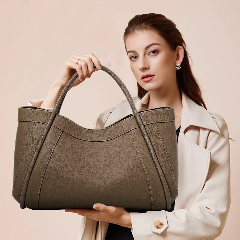 

Top layer cowhide women's crossbody bag with large capacity, 2025 new model, high-end and spacious leather bag suitable for all