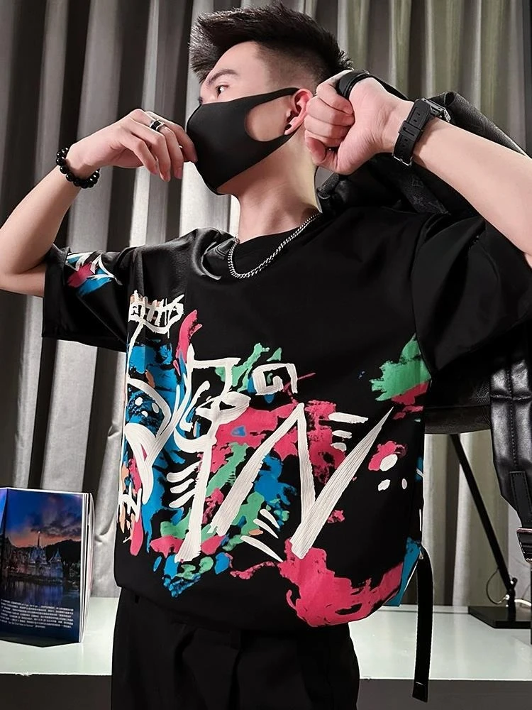 

Men's Summer T-Shirt 2026 New American Graffiti Streetwear Short Sleeve Hip Hop Loose Fit Casual Top Tee