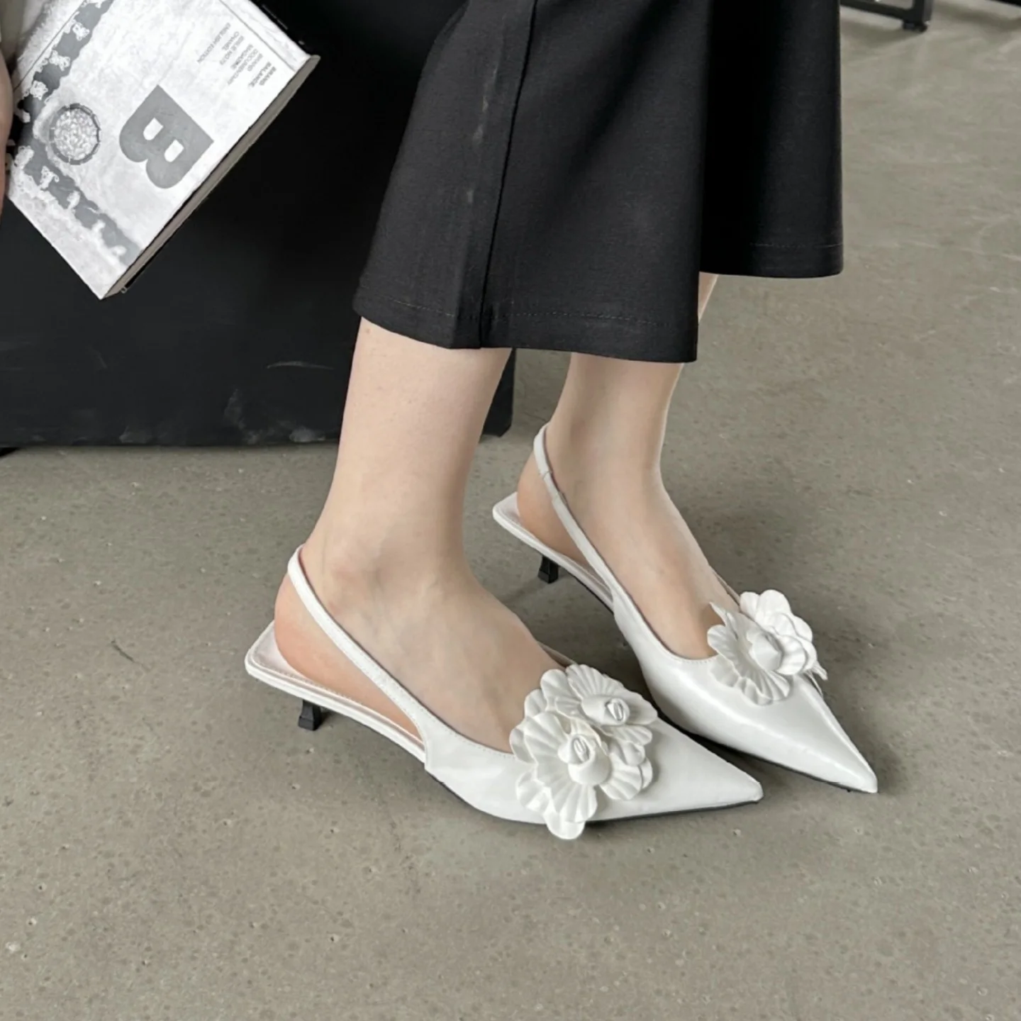 

Изысканные женские туфли на высоком каблуке с цветочным декором, остроносые, на тонком каблуке, элегантные, для вечеринок