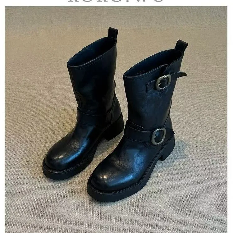 Retro Metal Buckle Round Head Polishing Calf Boots Locomotive Pile Pile Ankle Boots Handsome Women Rubber Boots Fashion