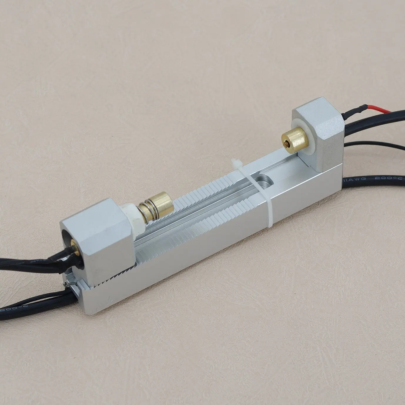 26650 18650 positive electrode aluminum alloy double self-locking four wire battery internal resistance impedance testing fixtur