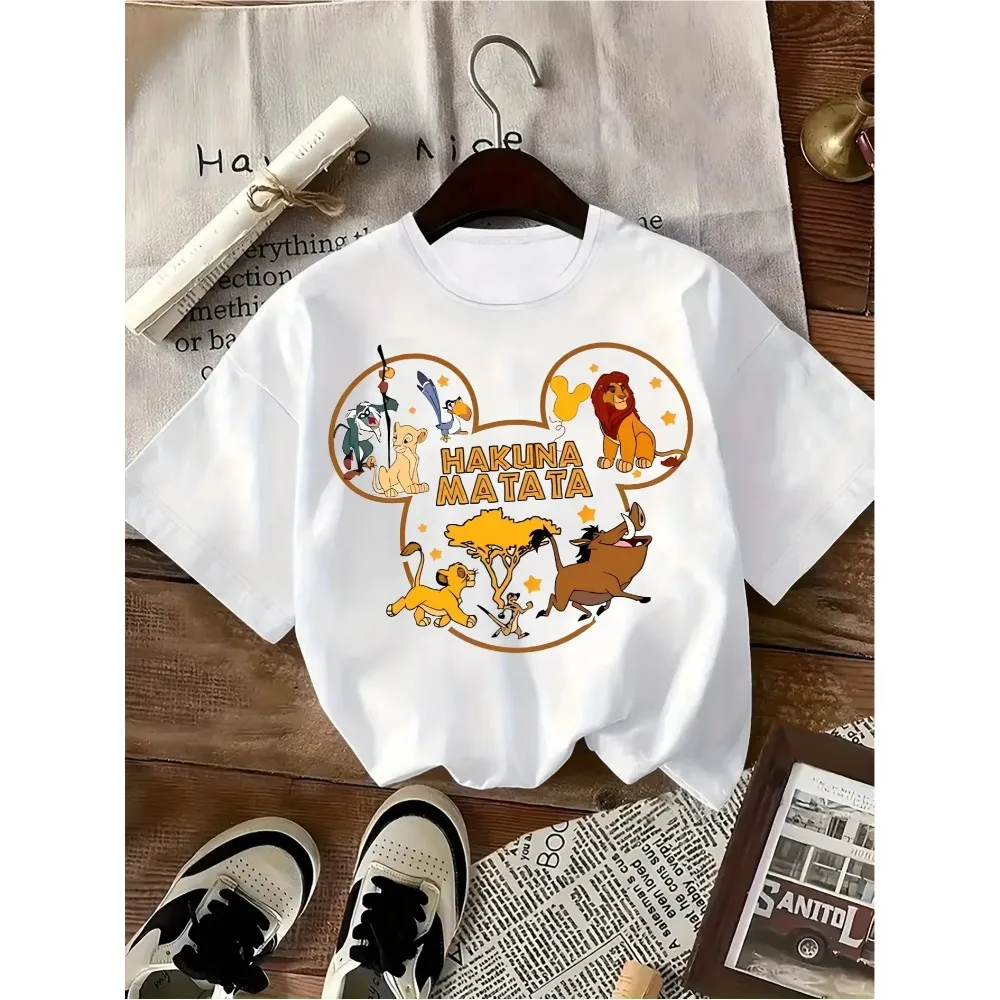 تي شيرت ديزني للسيدات Lion King - Hakuna Matata Simba Mufasa Timon Pumbaa مطبوع بأكمام قصيرة ورقبة دائرية قطن مريح