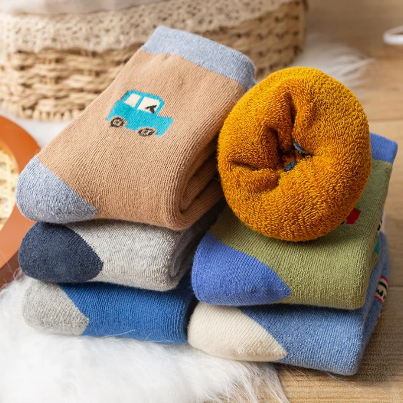 Calcetines gruesos y cálidos para niños y niñas, medias de otoño e invierno, 5 pares por lote, novedad