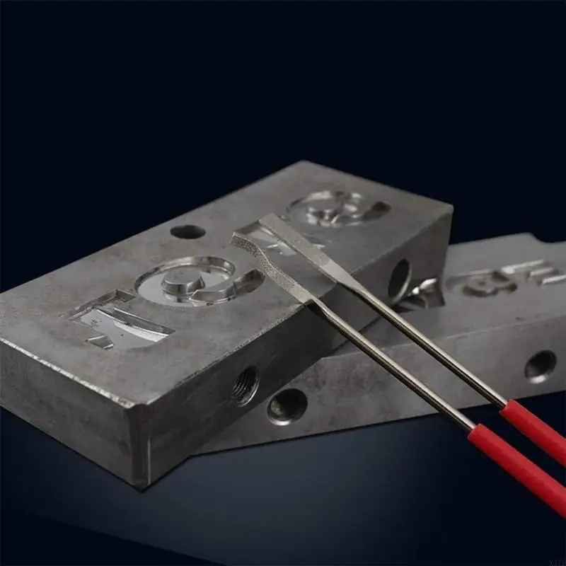 X37E 10pcs Assorted Mini Diamond Plik