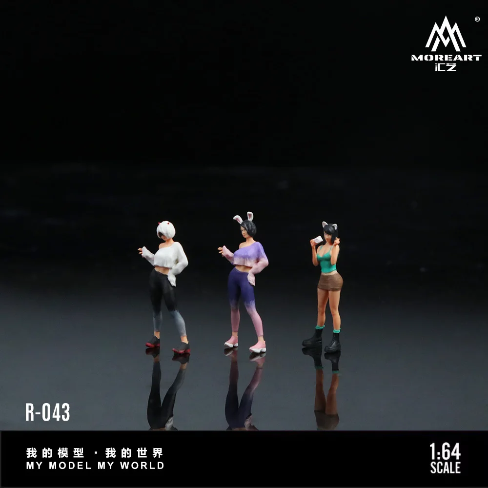 

More Art 1:64 Cute Energetic Girl Handmade Resin Doll Set Mini Scene Decoration Desktop Ornament Car Display
