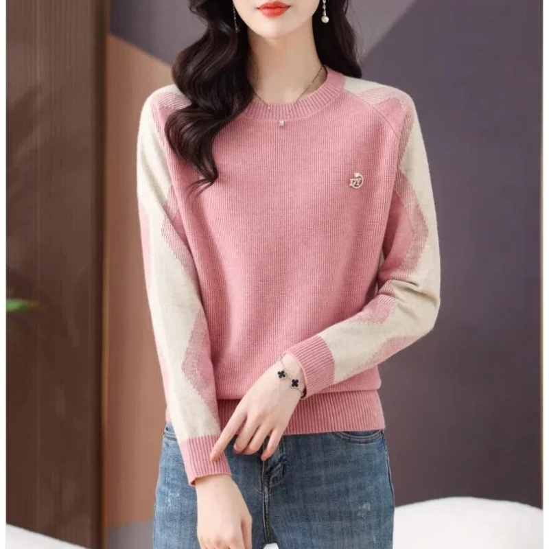 Knitted Plus Size Long Sleeved Women\'s Base Shirt 2024 New Autumn Winter Fashion Interior Short Round Neck Color Blocked Top