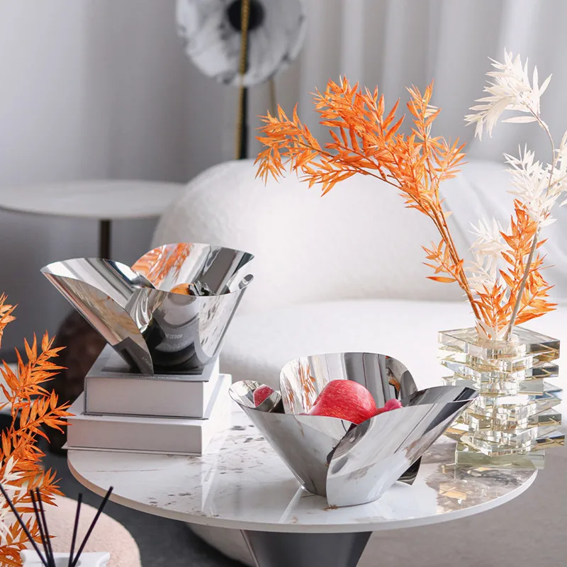 

Креативный металлический поднос для фруктов с геометрическими лепестками, зеркальный поднос из нержавеющей стали, кухонный настольный поднос для хранения, украшение для гостиной