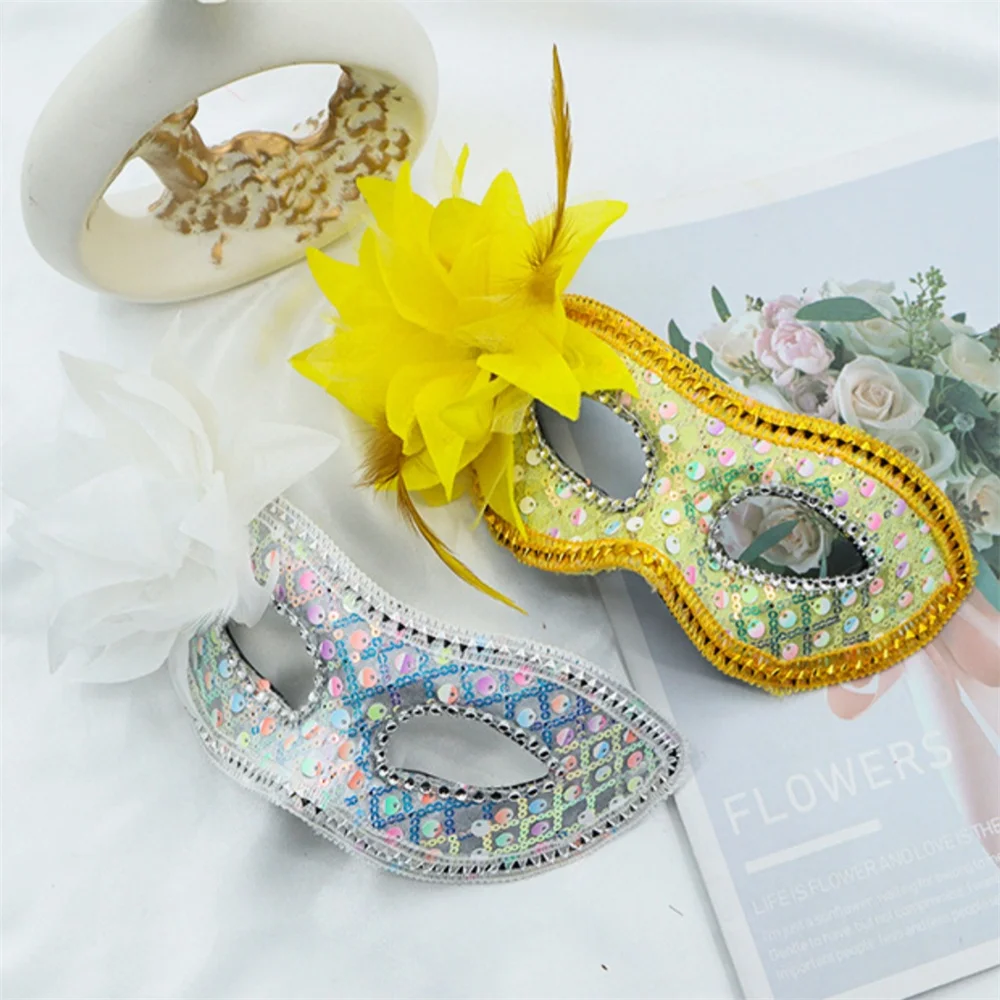 Dance Makeup Party Mask Half Face Masks Side Flower Feather Princess Beauty Mask Sequins Drill Masquerade Mask Performance