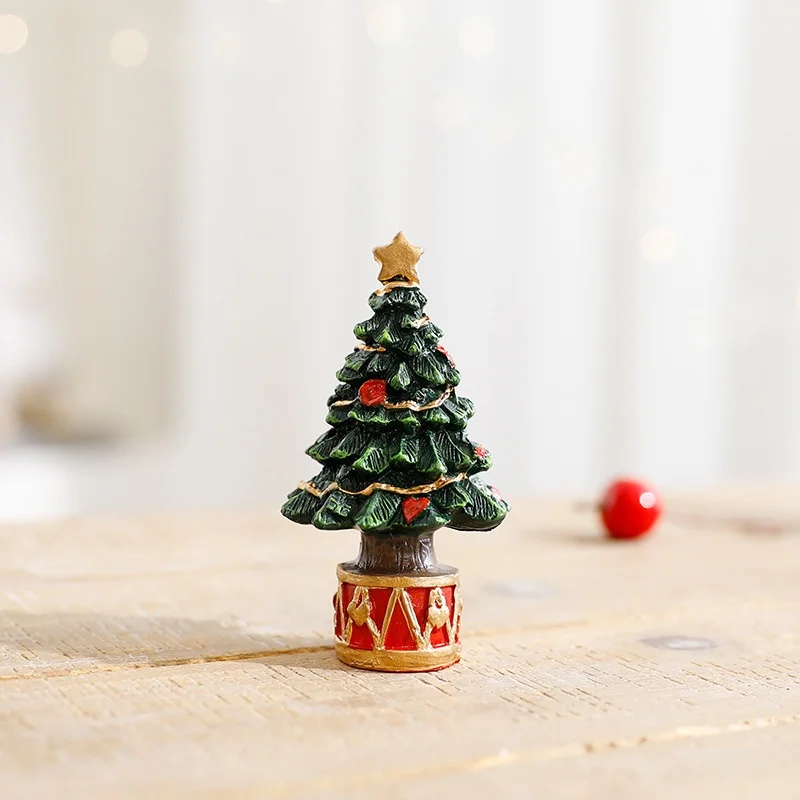 New Resin Christmas Tree Christmas Day Party European Mini Ornaments Home Interior And Exterior Decoration Children'S Present