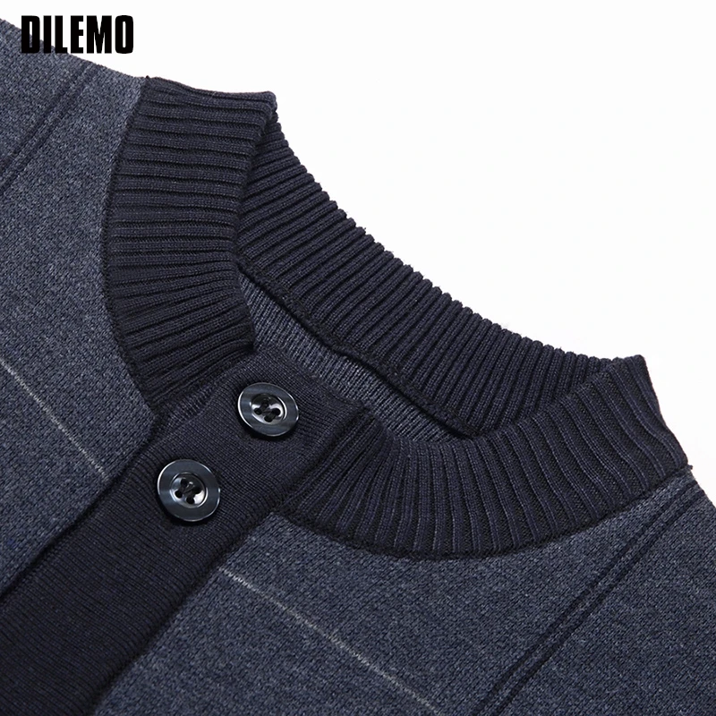 เสื้อคาร์ดิแกนไหมพรมแฟชั่นแบรนด์ใหม่คุณภาพสูง ลายสก็อตสุดอินเทรนด์ เสื้อโค้ทลำลองสำหรับฤดูใบไม้ร่วงและฤดูหนาว เสื้อแจ็คเก็ตผู้ชาย