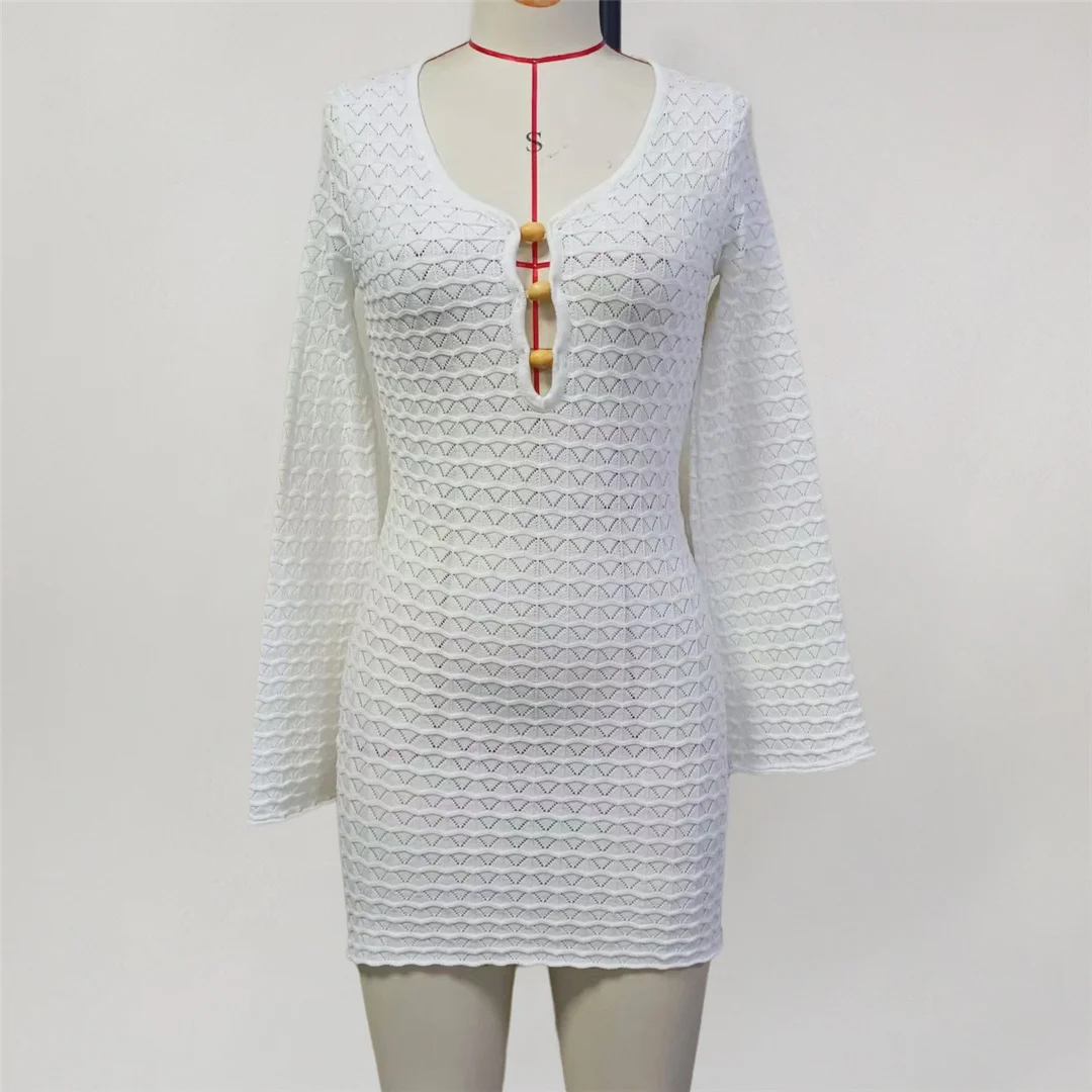 V-Ausschnitt, lange Ärmel, ausgeschnittenes, gehäkeltes, gestricktes Tunika-Strandkleid, Strandmode, Strandbekleidung, Strand-Cover-up, Damen, V6260 – Detail 7