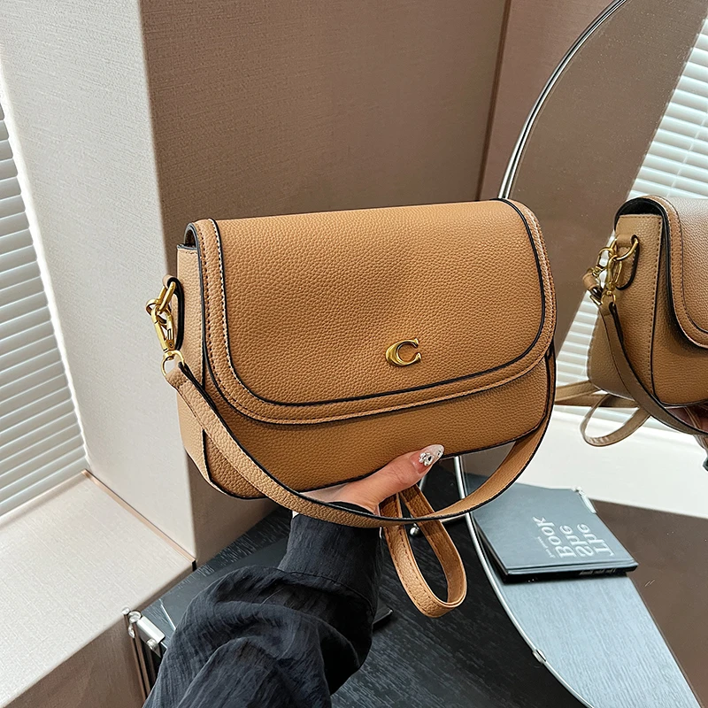 

Fashionable High-End Diaper Bag, Unique Leisure Crossbody, Solid Color Leather Purse, Vintage Commuter Tote With Letter Logo