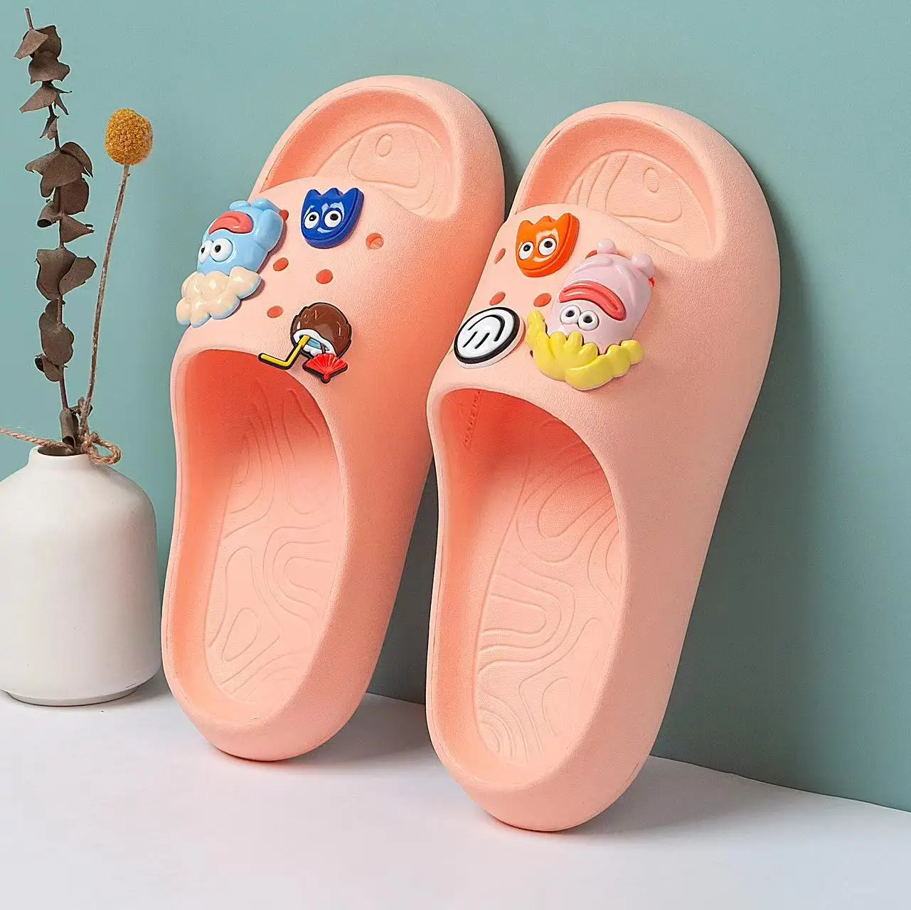 Platform Bathroom Home Slippers Women Cloud Slippers Fashion Soft Sole Eva Indoor Sandals Non-Slip Flip Flop Women Slippers