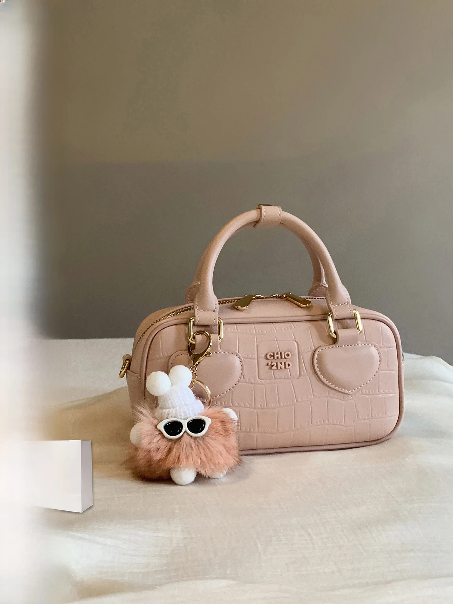

Chio2nd Spring Encounter Pillow Bag Women's Handbag Shoulder Bag Commuter Crossbody Bag British Style Detachable Strap