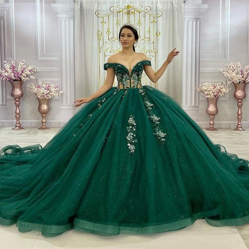 

EVLAST Emerald Green Off Shoulder Ball Gown Quinceanera Dress 2023 Sweet 16 Princess Appliqued Beading Vestido De 15 Anos TQD011