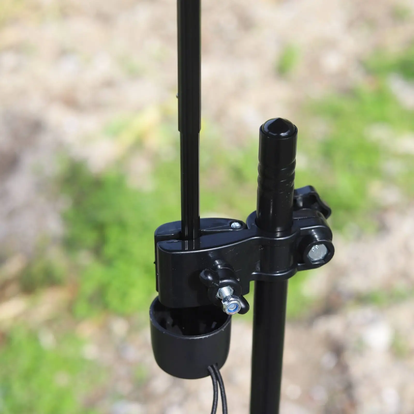 Umbrella Clamp Pole Easy to Insert Plant Shade Umbrella Holder Garden Accessory Removable Outdoor Stand Heavy-Duty for Lawn