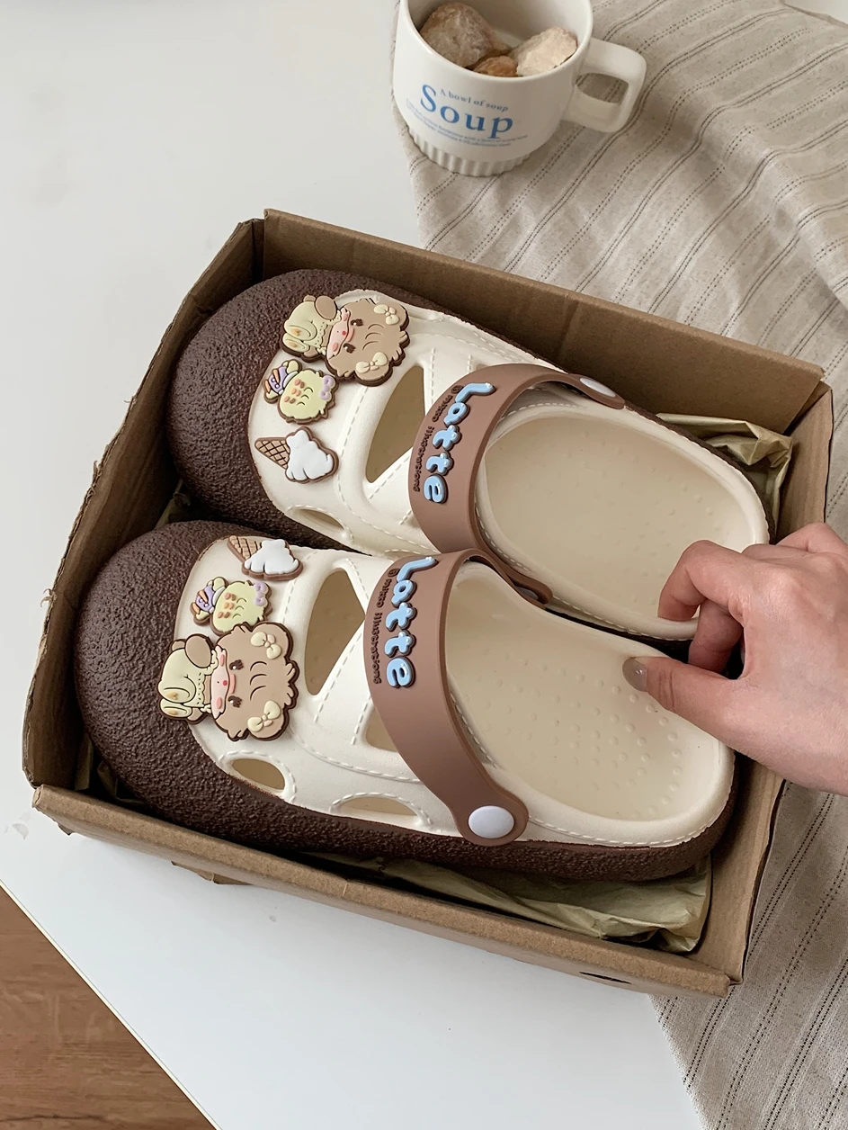 Bear Garden Shoes For Parents And Children 2024 Summer Color Blocked Hole Sandals Women Slippers Beach Sandals