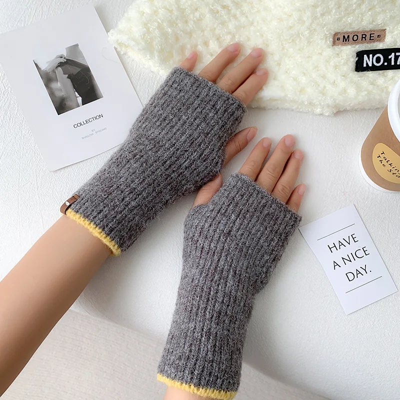 Warm Half Finger Knitted Gloves Autumn and Winter Fingerless Deer Cashmere Gloves Women Mittens Thumb Hole Short Gloves