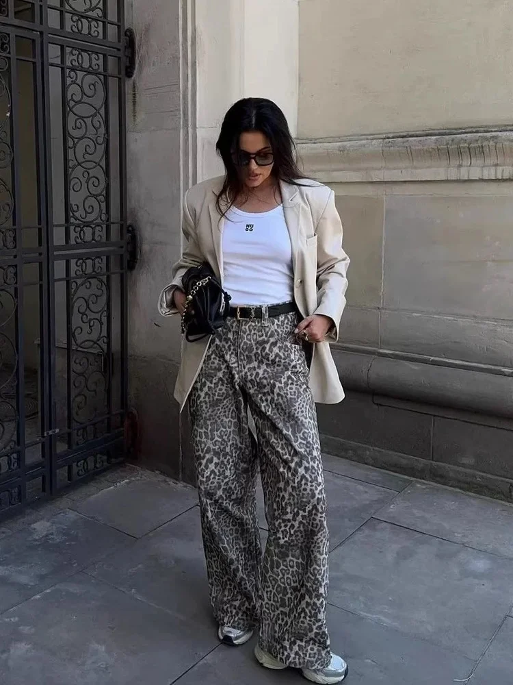 

Джинсы с низкой посадкой, широкими штанинами, рваные, с леопардовым принтом, модные, уличный стиль, свободный крой, женские, летние, для стильных девушек