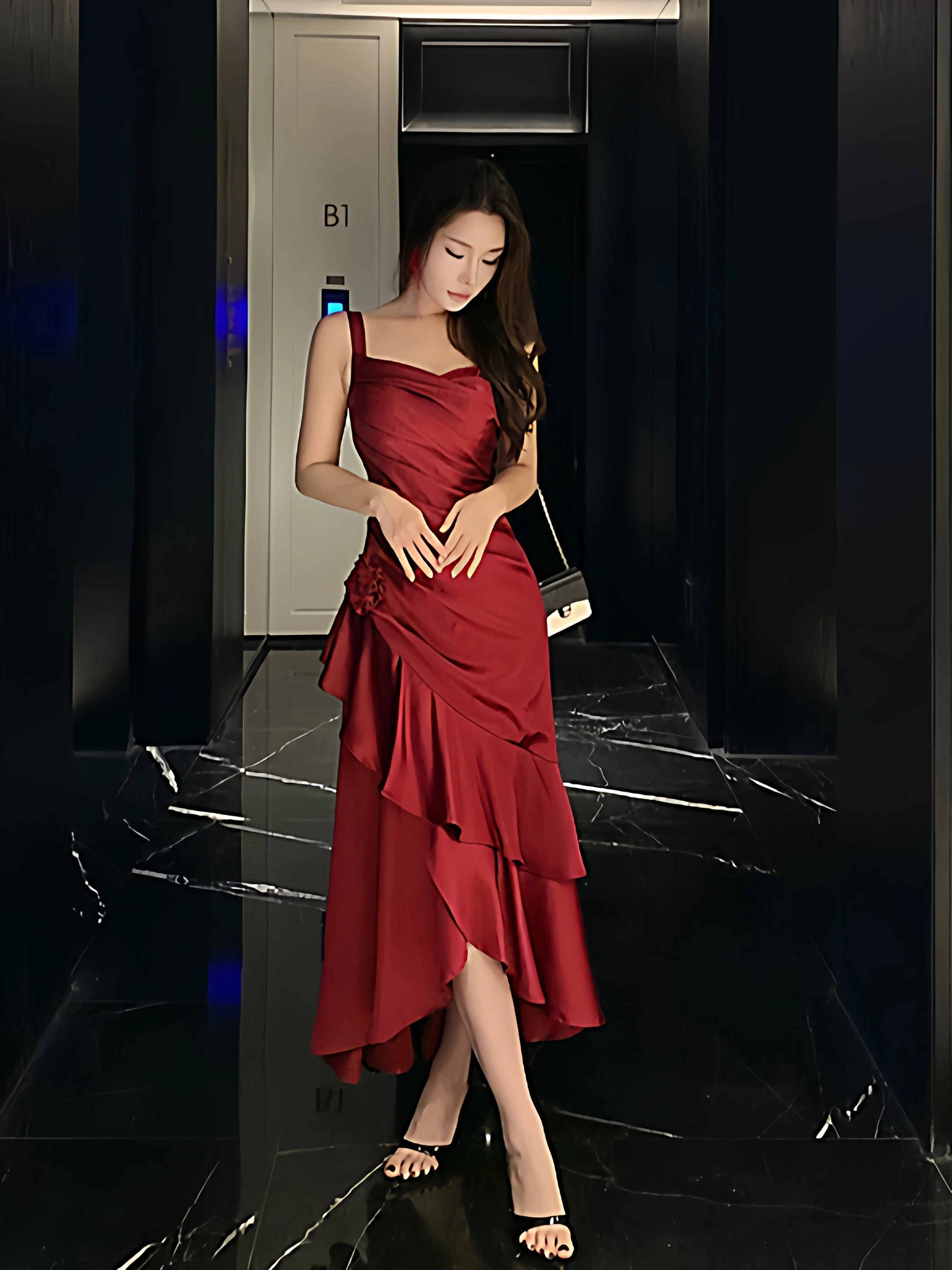 

Красное атласное платье с плиссированной талией и длинной юбкой для помолвки, дня рождения и свадебных церемоний