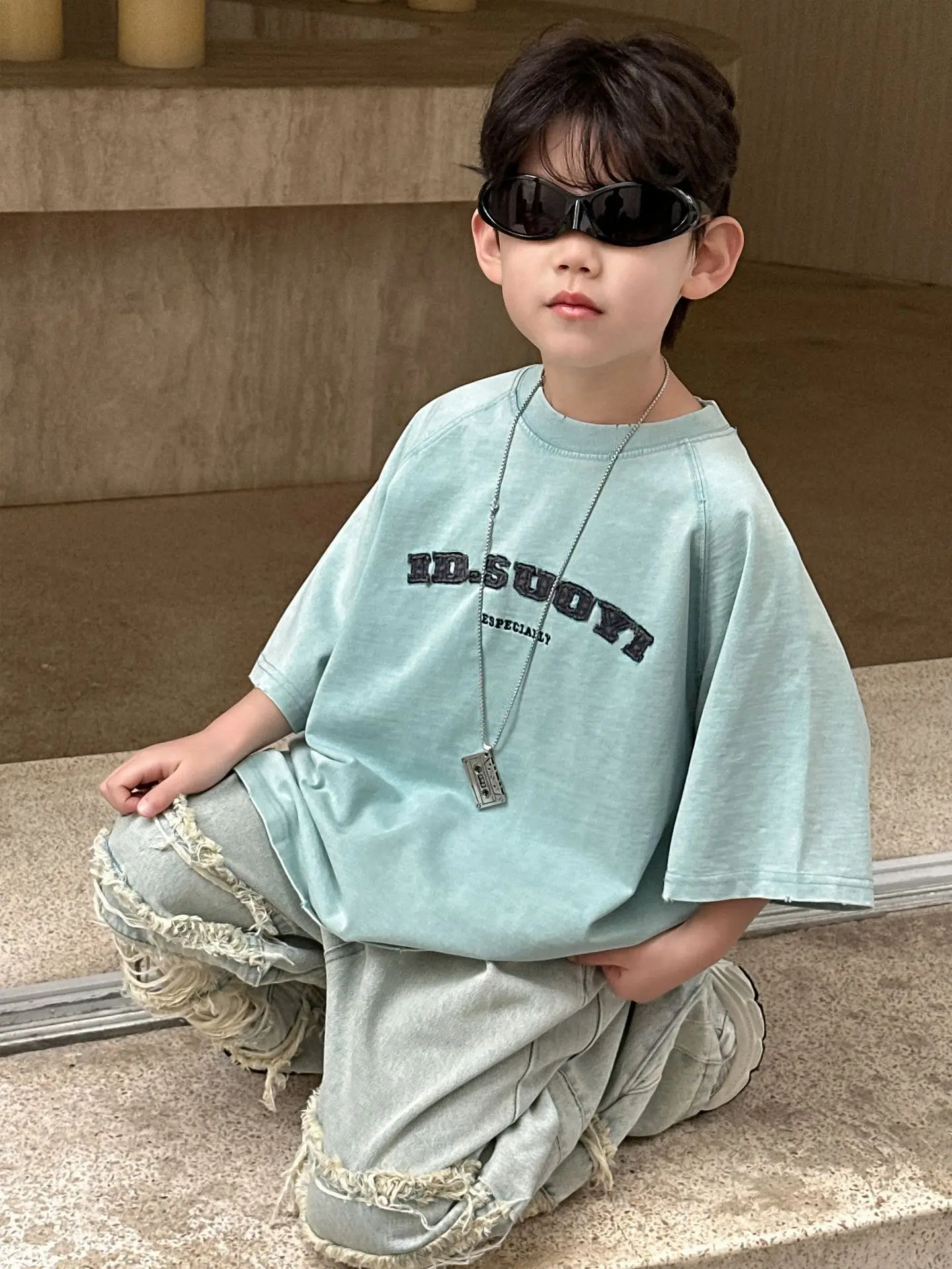 

2025 Summer Collection Children's Short Sleeves Grinding Embroidered with Patchwork Fashion Stylish Half Sleeve T-shirt