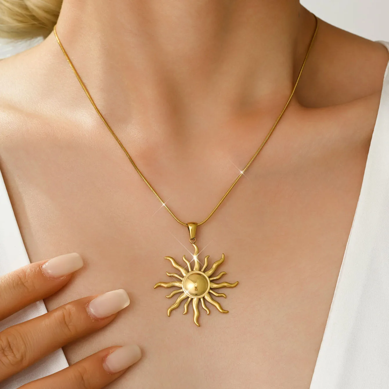 Collier européen et américain en os de serpent tournesol pour femmes, nouvelle chaîne de cou de flamme Unique, bijoux cadeau