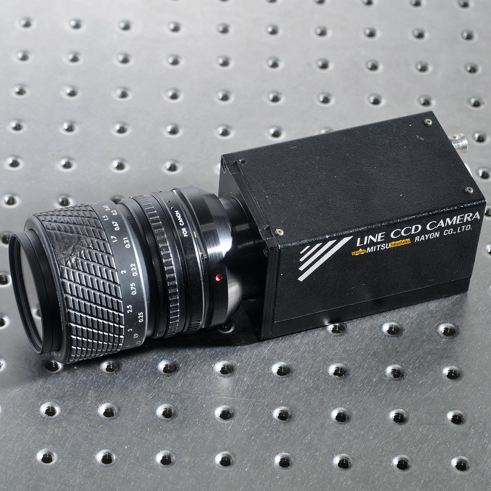 

SCD-2048-20 Industrial Camera SIGMA MACRO MULTI-COATED Lens Used