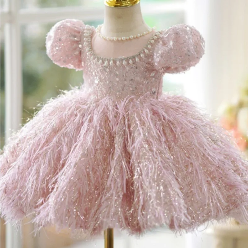 Mode Baby Mädchen Prinzessin Pailletten Feder Kleid Puffy Sleeve Kleinkind Kind Perle Vestido Party Geburtstag Baby Kleidung 2-14Y