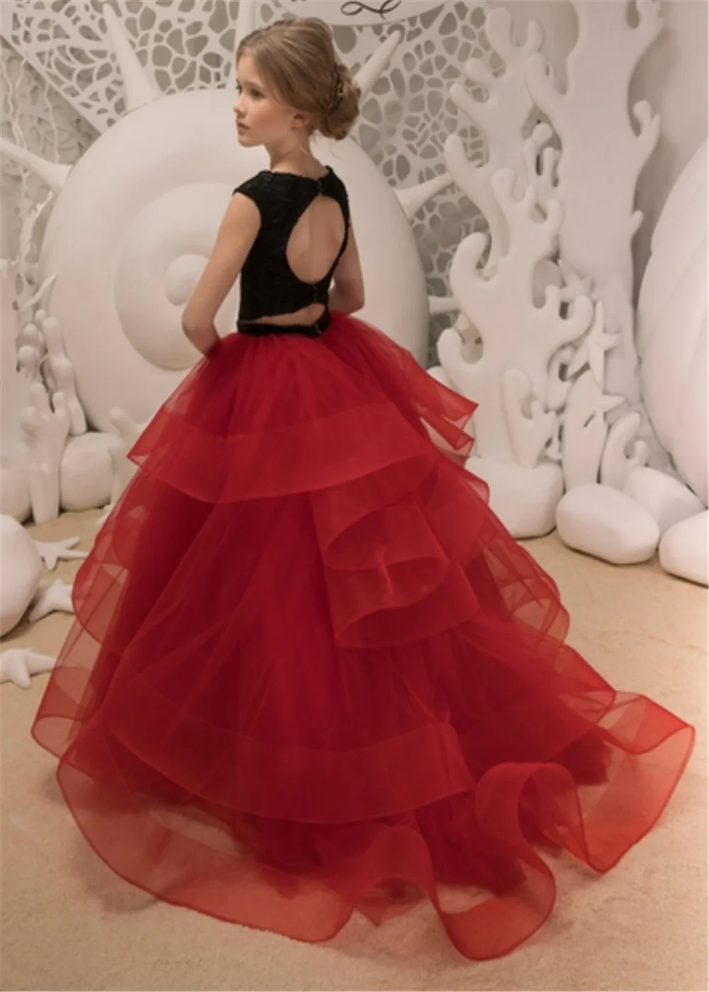 Flower Girl Dress Elegant Red Layering Fluffy Tulle Sparkle Wedding Lovely Child Eucharistic Birthday Gift Party Evening Dresses