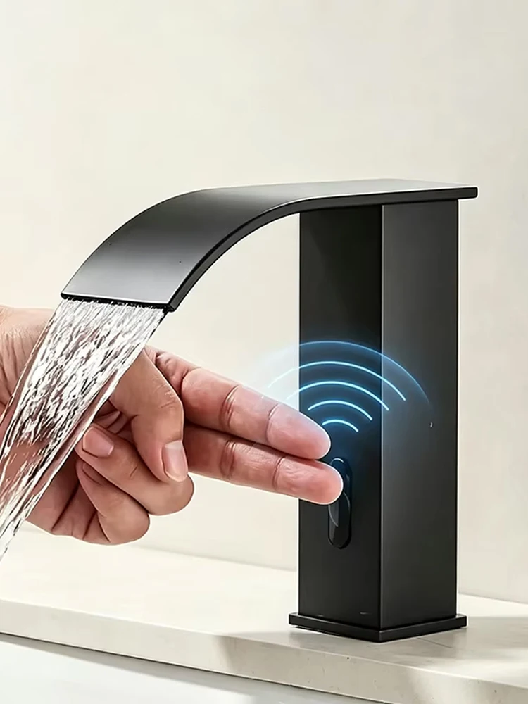 Moderner berührungsloser Wasserfall-Wasserhahn, freihändiger Bewegungssensor-Badezimmer-Waschtischarmatur, Einloch-Waschtischarmatur