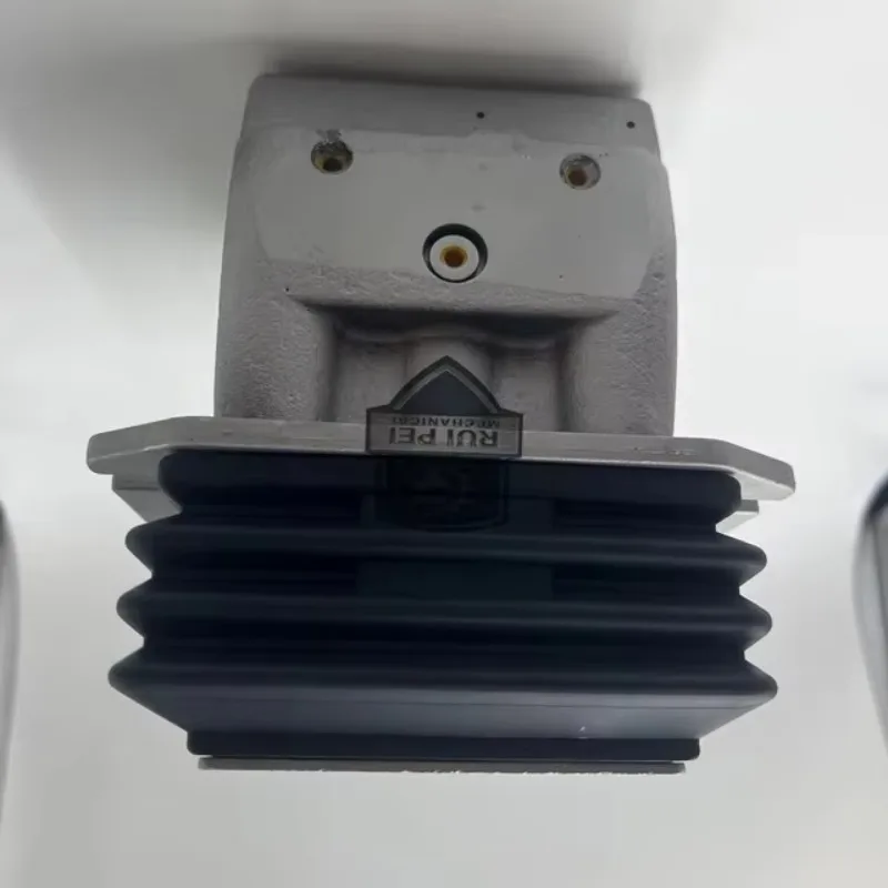 376-9702 Foot Pedal Valve Suitable for 301.7D 302.2D 302.7D Construction Machinery Parts
