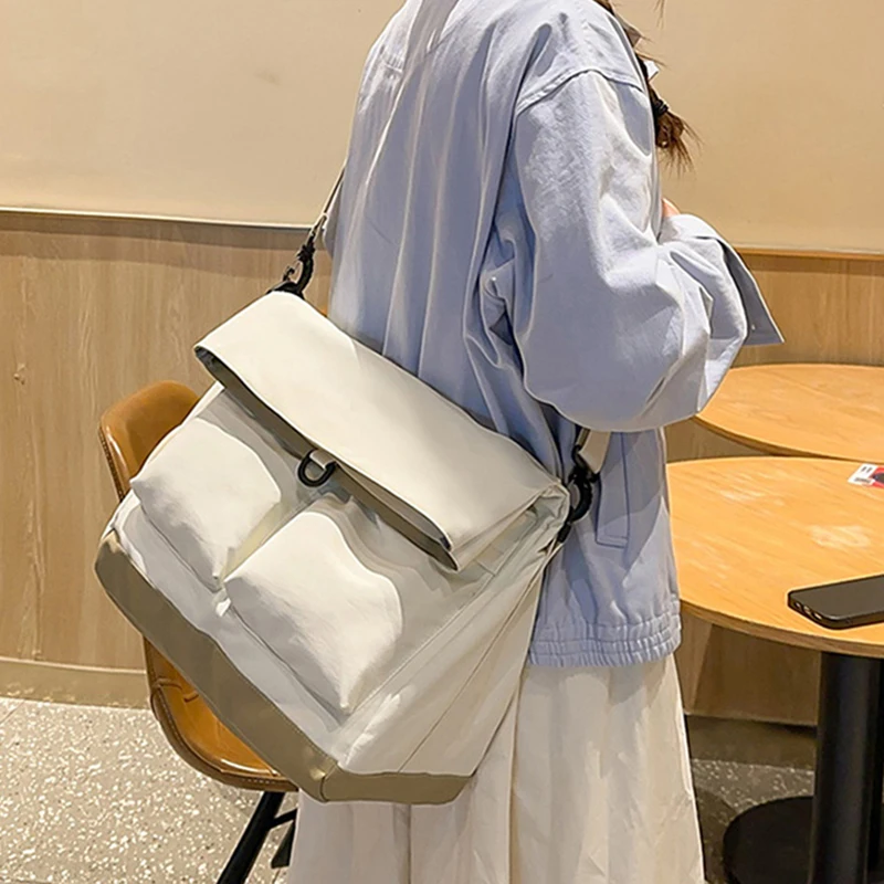 Bolsa táctica bandolera para gimnasio, viaje y calzado separado - imagen 4