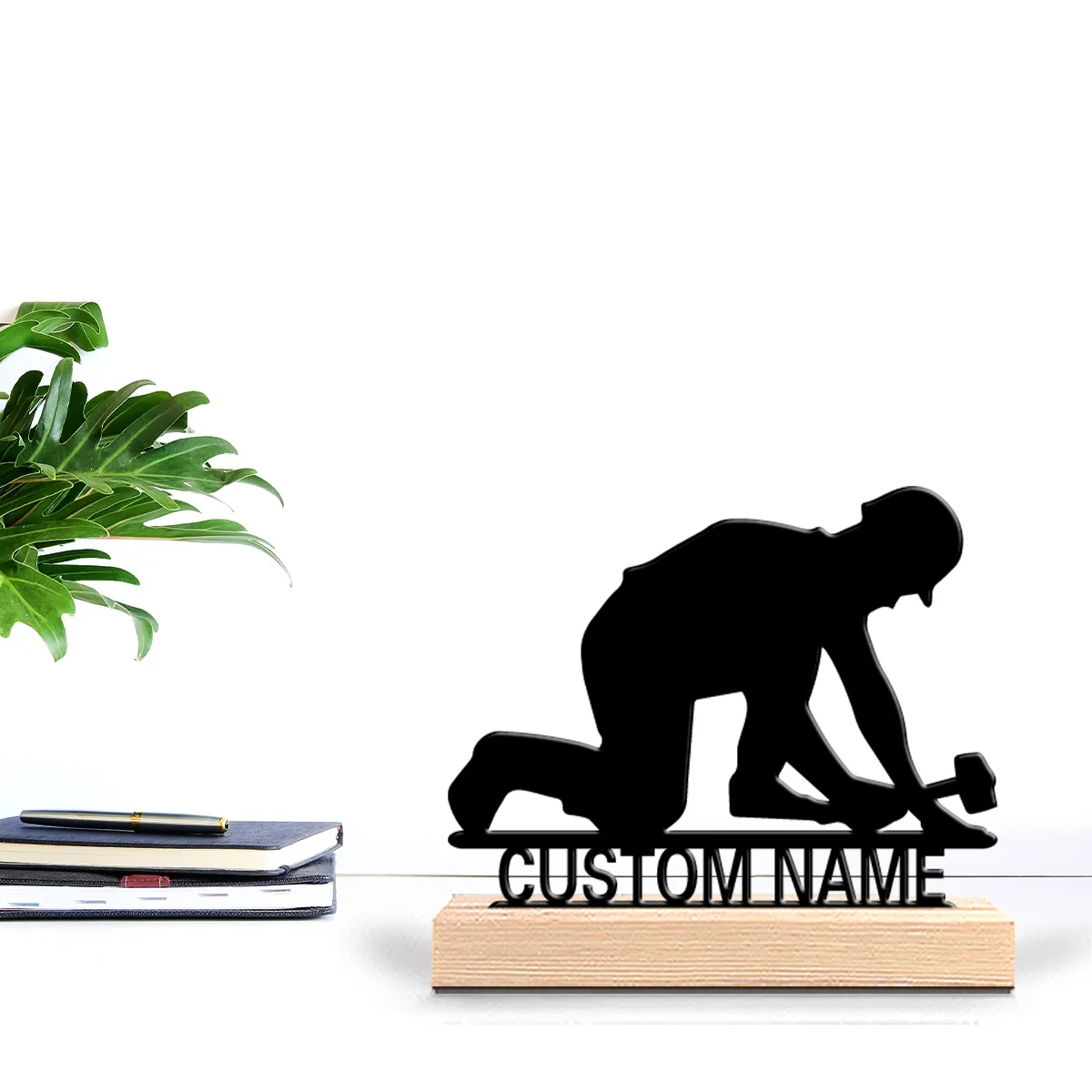 1pc Fashion Construction worker Custom Letter Metal Statue Iron Ornament Handicraft With Wood Base Metal Statue Office Desk