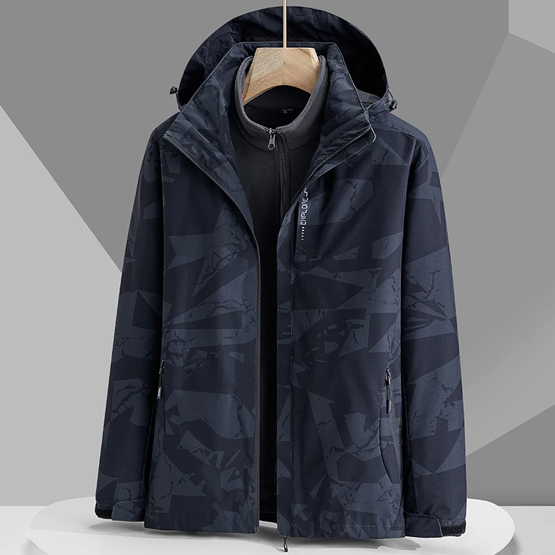 

Camouflage Jackets 3-in-1 Outdoor Assault Suit Men's and Women's Hooded Detachable Mountaineering New Sports Waterproof Suit