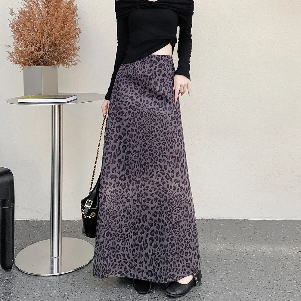 

Seoulish Vintage Velvet Leopard Printed Women's Mermaid Long Skirts 2025 New Autumn High Waist Loose A-line Wrap Skirts Female