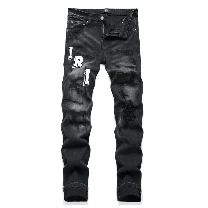 Trend ige schwarze Loch Stanz stickerei Herren Jeans neuen Stil Export qualität kleine Fuß Stretch Jeans hose lässige Szene