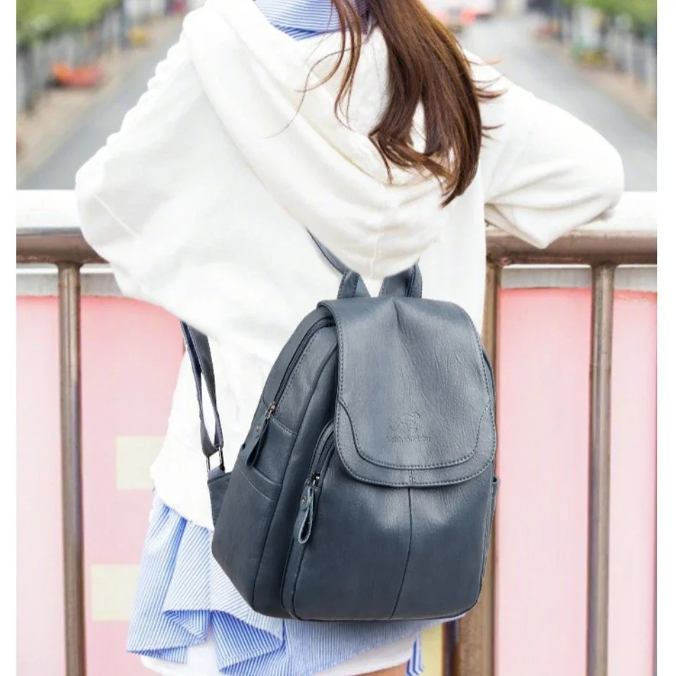 Luxury Women Genuine Leather Backpack Fashion Designer Female Soft Cow Leather School Bag Large Capacity Travel Bags Mochila Sac