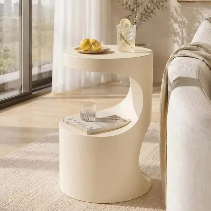 Light Luxury Cream Style Round Wrought Iron Corner Table, Small Coffee Side Table Nightstand for Home Decor