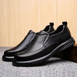 Soft Leather Casual Shoes for Men Spring Autumn New Designer Men's Dress Shoes Male Black Platform Loafers Male