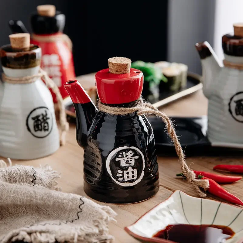 Japanese-style Ceramic Oil Dispenser Bottle Set Retro Painted Porcelain Soy Sauce Chili Cruet Seasoning Container Kitchen Tools