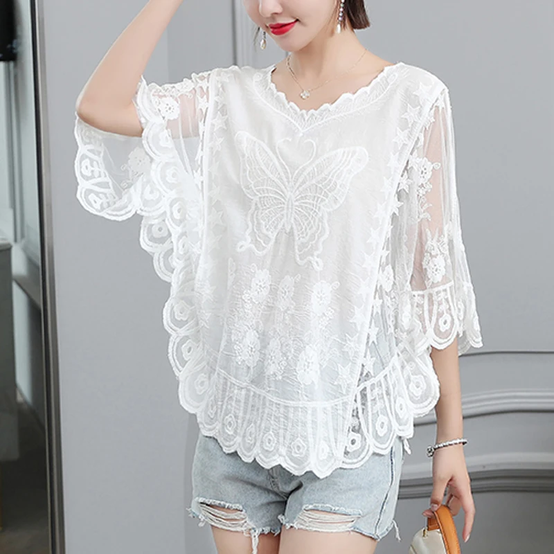 Casual loose Three Quarter Lace Shirt Summer White Blouse Fashion Womens Tops and Blouses Elegant Sunscreen Outside Clothes 4014