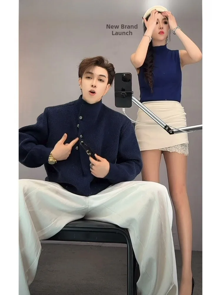 

Модный мужской вязаный свитер с высоким воротником, утепленный, синий, зимний, повседневный, свободного кроя, с длинными рукавами, на пуговицах, в стиле пальто