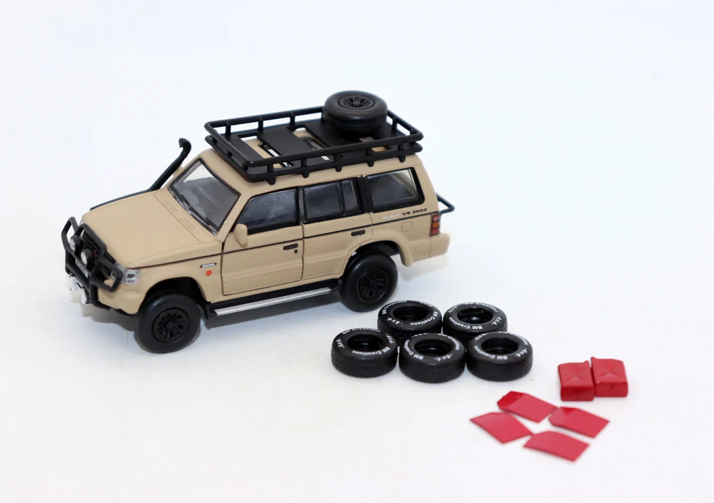 BM Creations 1:64 Pajero 2Gen Diecast in lega macchinine modello di simulazione per regalo di raccolta