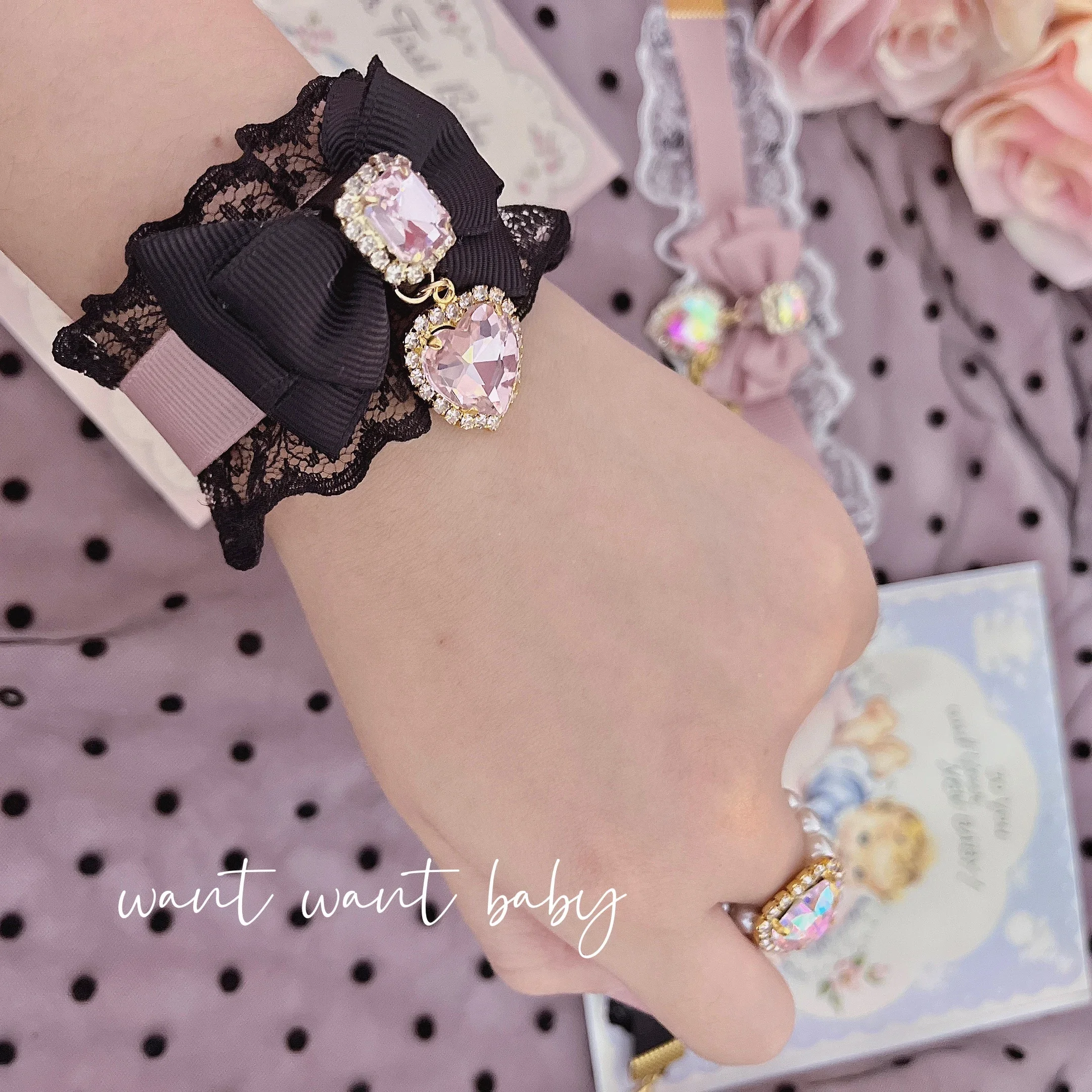 Japanese Lolita Style Women Accessories Sweet Lace Love Heart Bow Tie Rhinestone Oversleeves Brace Lace Bracelet