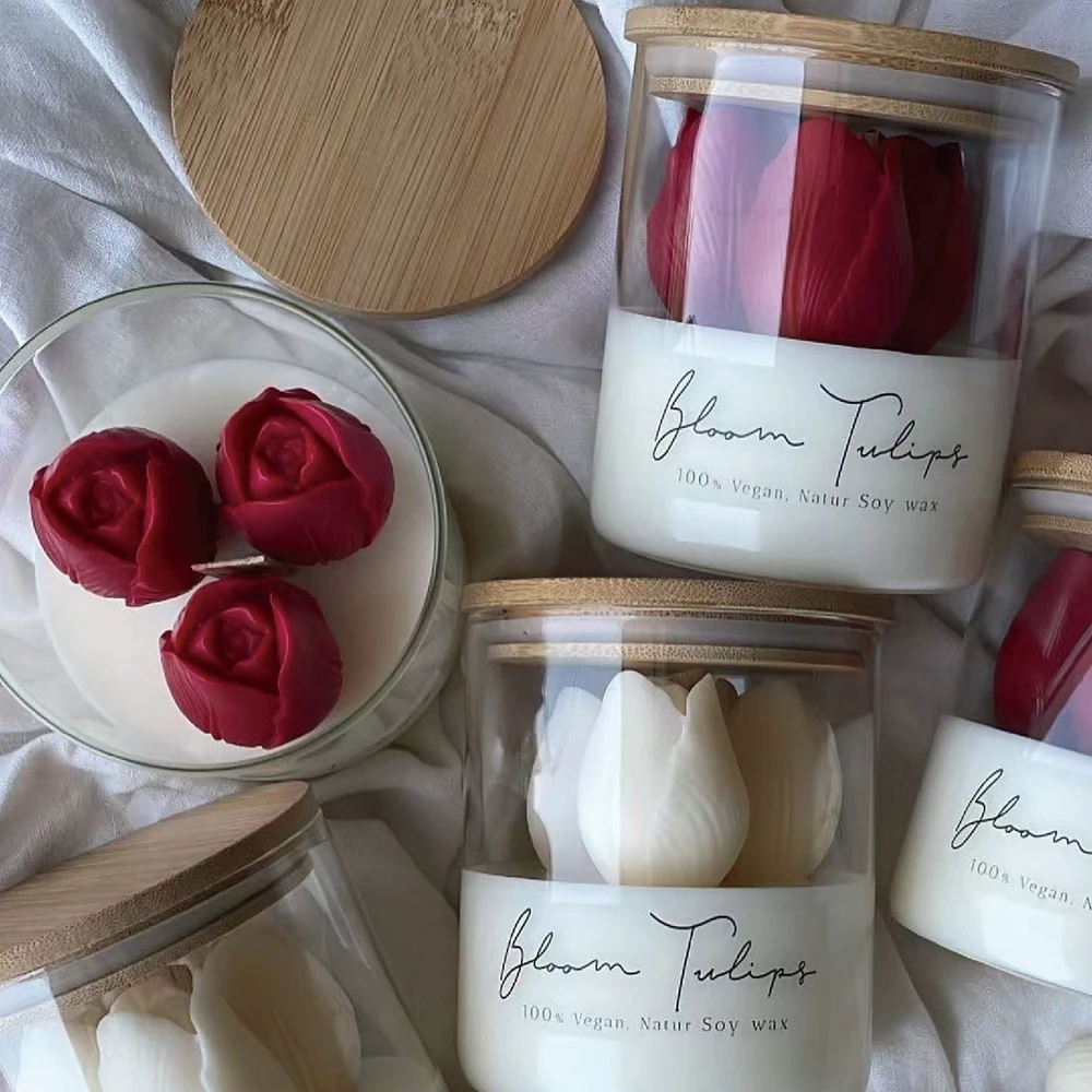 Vasos de vela aromática de tulipán