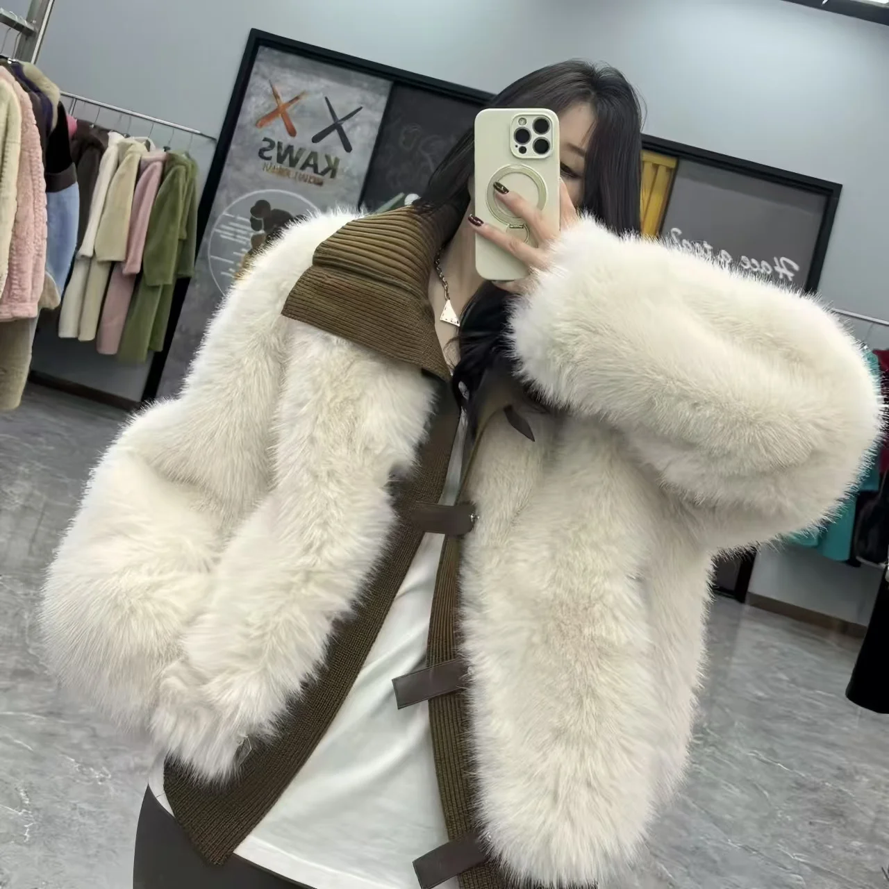 New Women's Autumn Winter Faux Fur Short Coats Warm Coat Female Turn-down Collar Outerwear Overcoat Thick Jacket