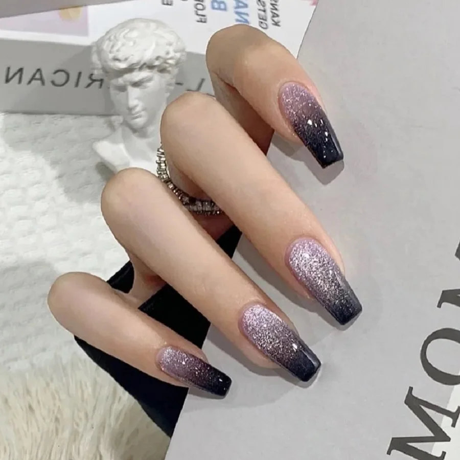 24 pièces/1 boîte galaxie Starlight oeil de chat Nail Art paillettes longues ongles de Ballet glace magique violet paillettes armure faux ongles