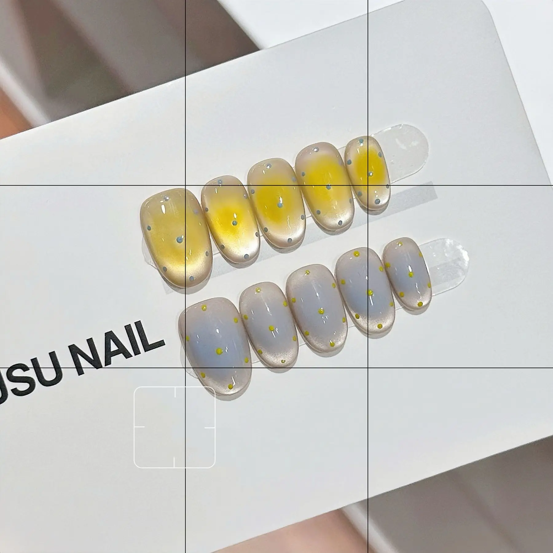 

[Sea Salt Cheese] New White Cat's Eye AB Edition Handmade Wearing Nail Light Luxury Phototherapy Exquisite Nail Art