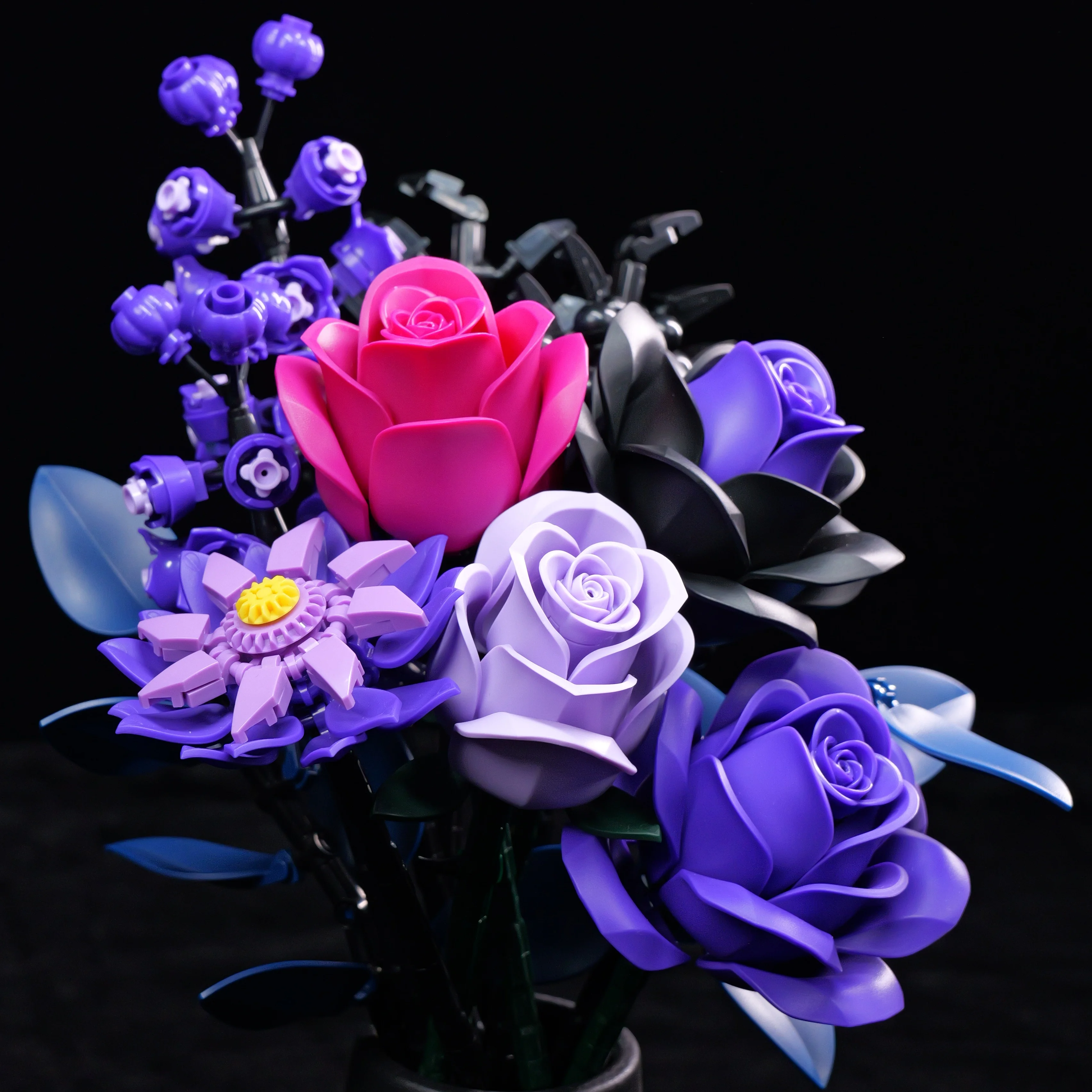 SupreOwls Bouquet Building Set Simulated Roses Artificial Flower Block Botanical Collection Gothic Decor Halloween Creative Gift