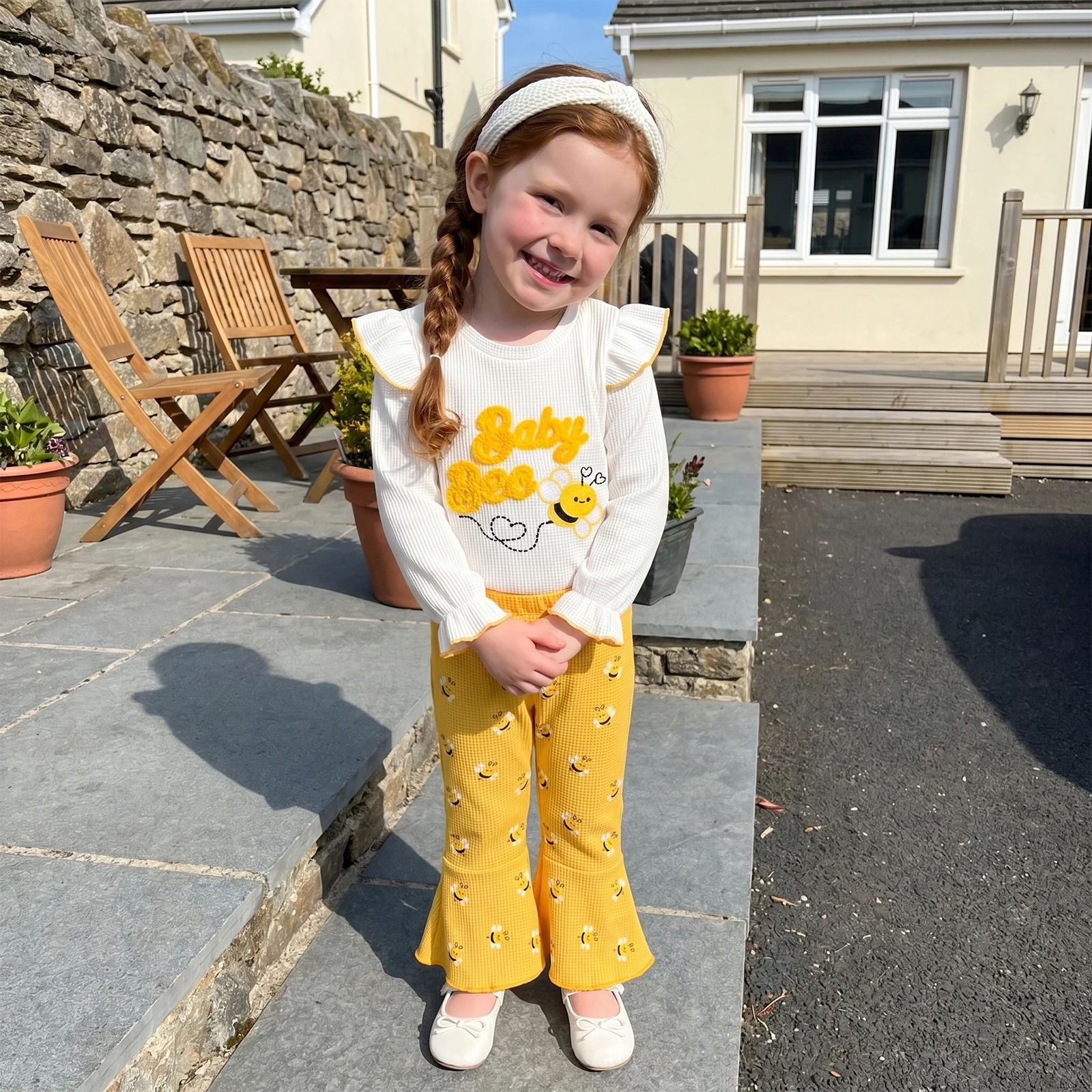 2027 Autumn Toddler Girl Bee Outfits Long Sleeve Crew Neck Tops and Flared Pants 2Pcs Baby's Sets